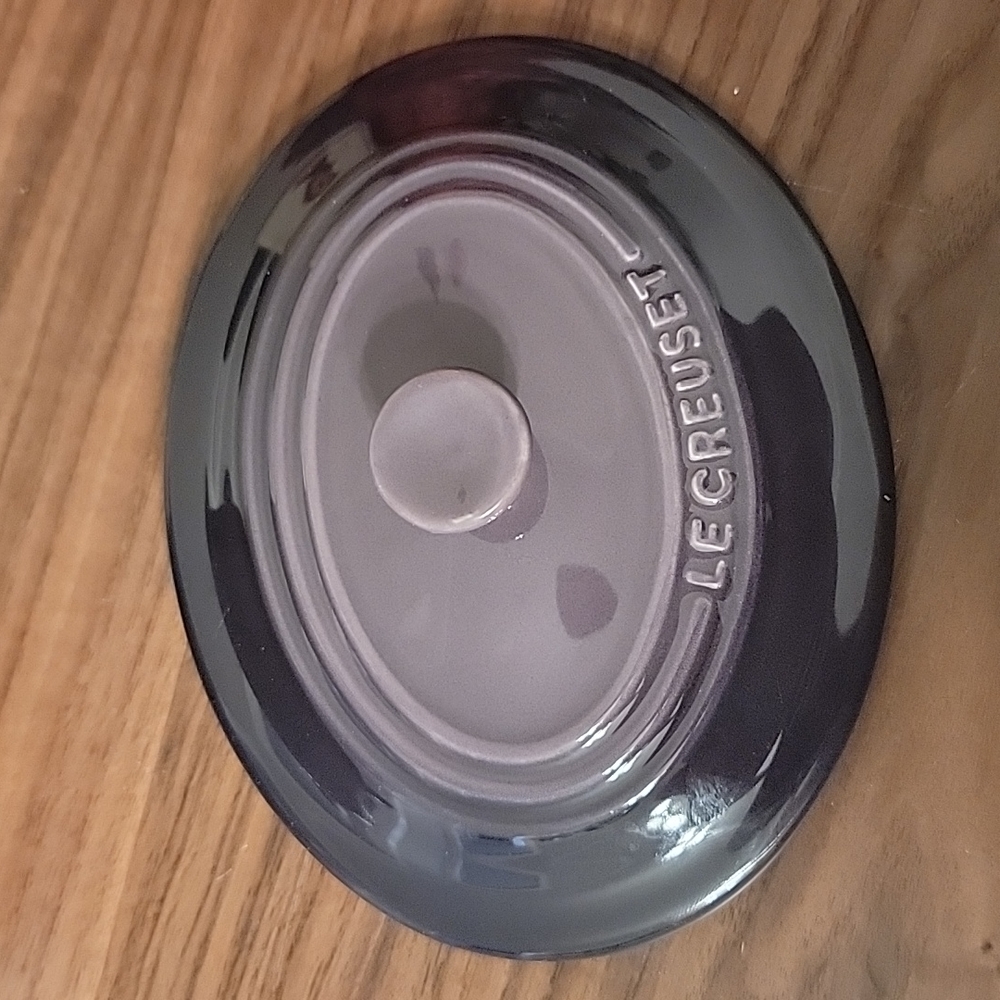 Le Creuset Cassis Mini Oval Cocotte - Picture 3 of 16